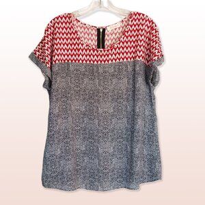 Le Sample Top Short Rolled Sleeves Red/White Chevron Back Zipper Size L